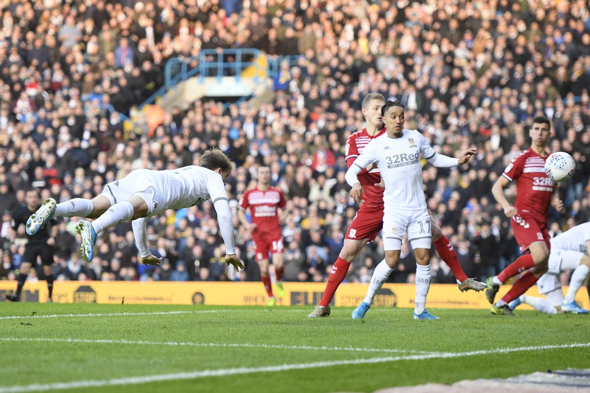 Leeds United vs Middlesbrough – Soi kèo nhà cái bóng đá 02h00 ngày 15/08/2024 – Carabao Cup