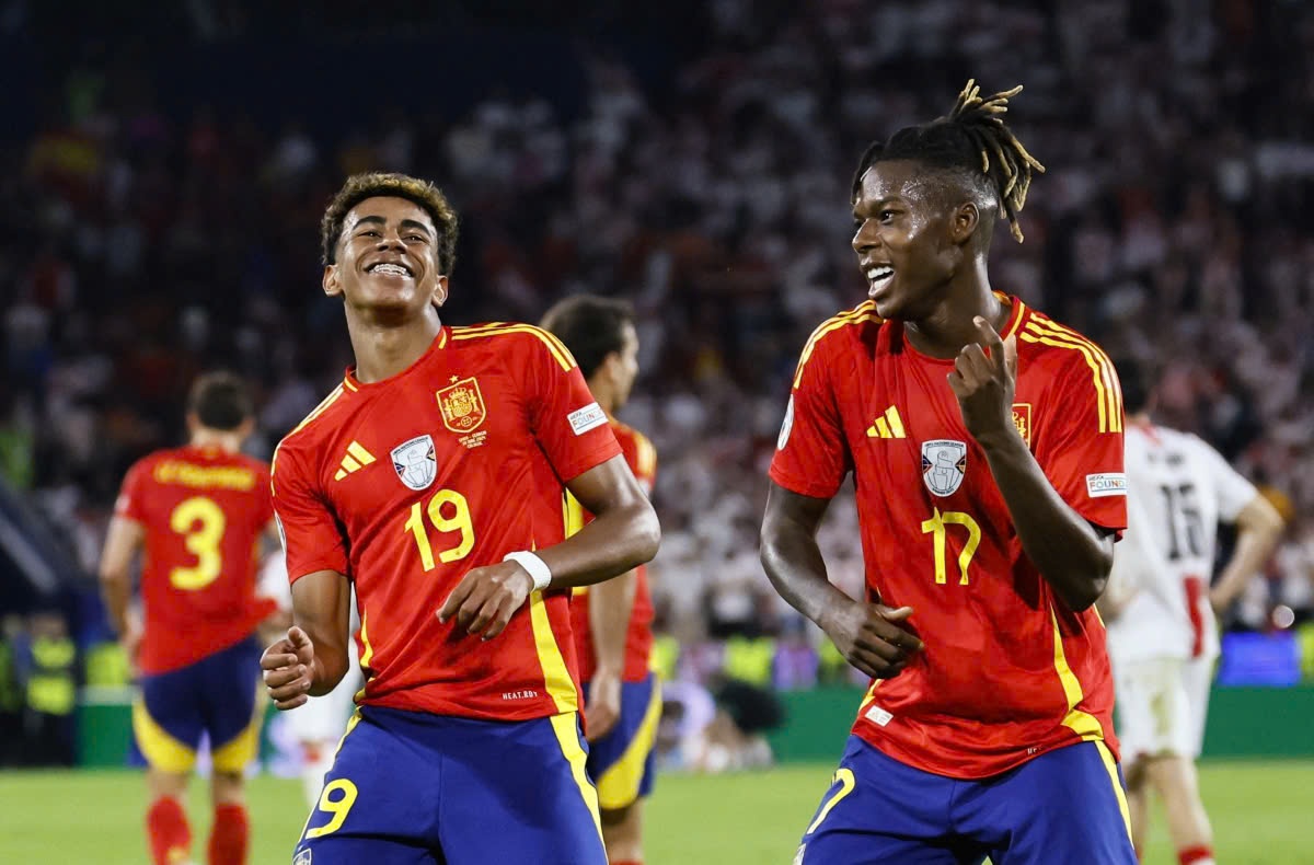 Tây Ban Nha vs Thụy Sỹ – Soi kèo nhà cái bóng đá 02h45 ngày 19/11/2024 – UEFA Nations League