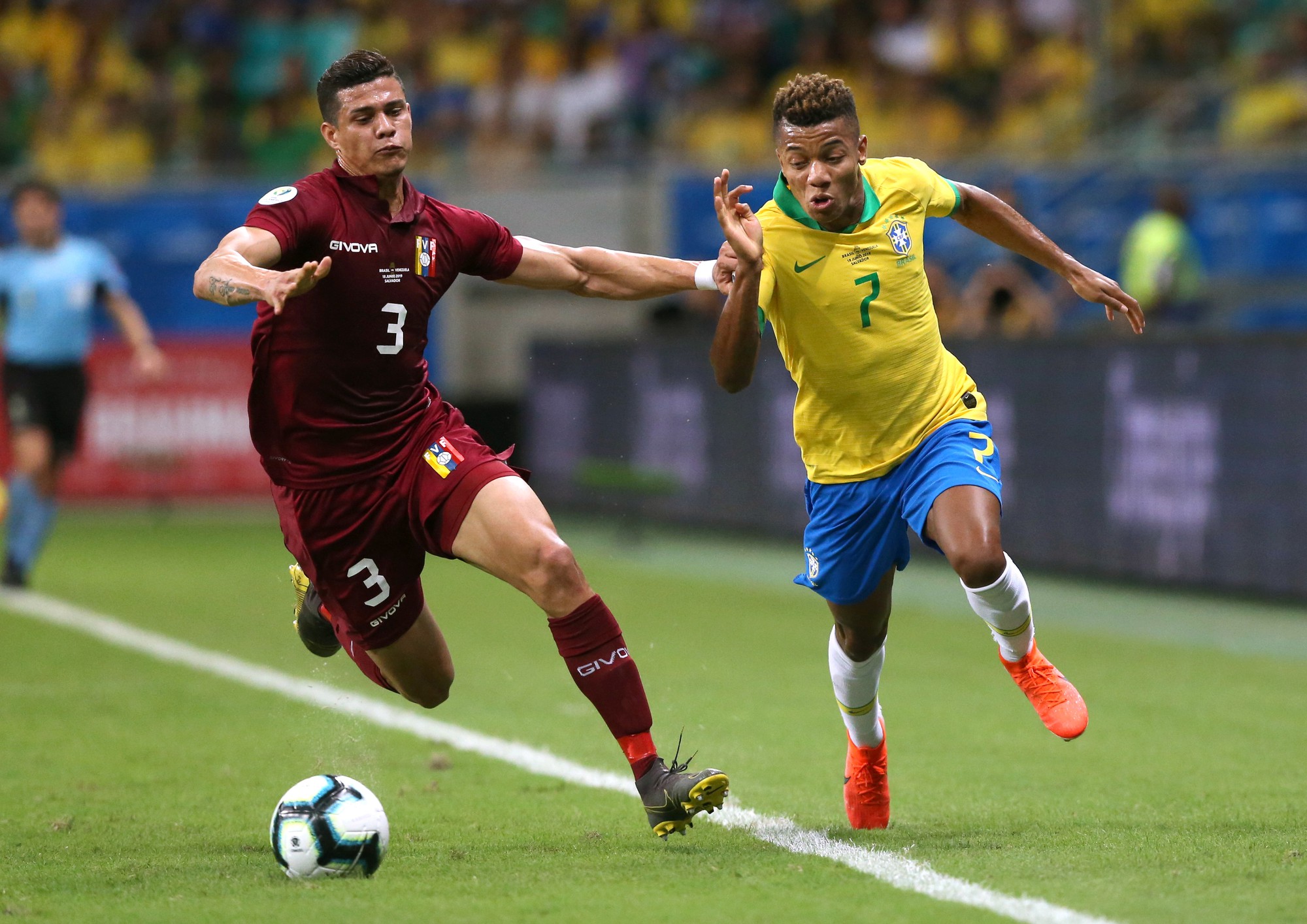 Venezuela vs Brazil – Soi kèo nhà cái bóng đá 04h00 ngày 15/11/2024 –  Vòng loại World Cup